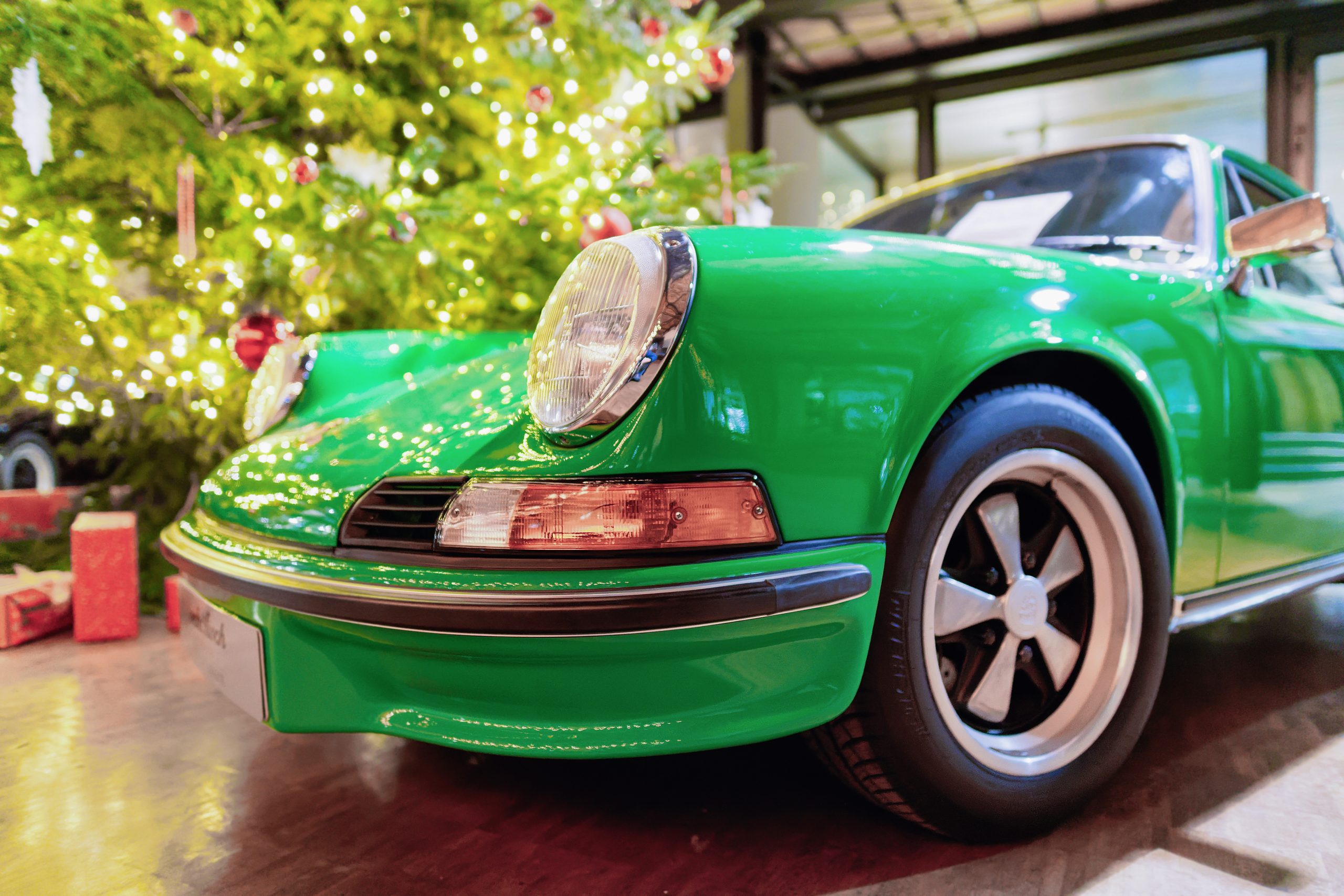5 Ideas for a Successful Holiday Social Media Campaign for Auto Repair Shops